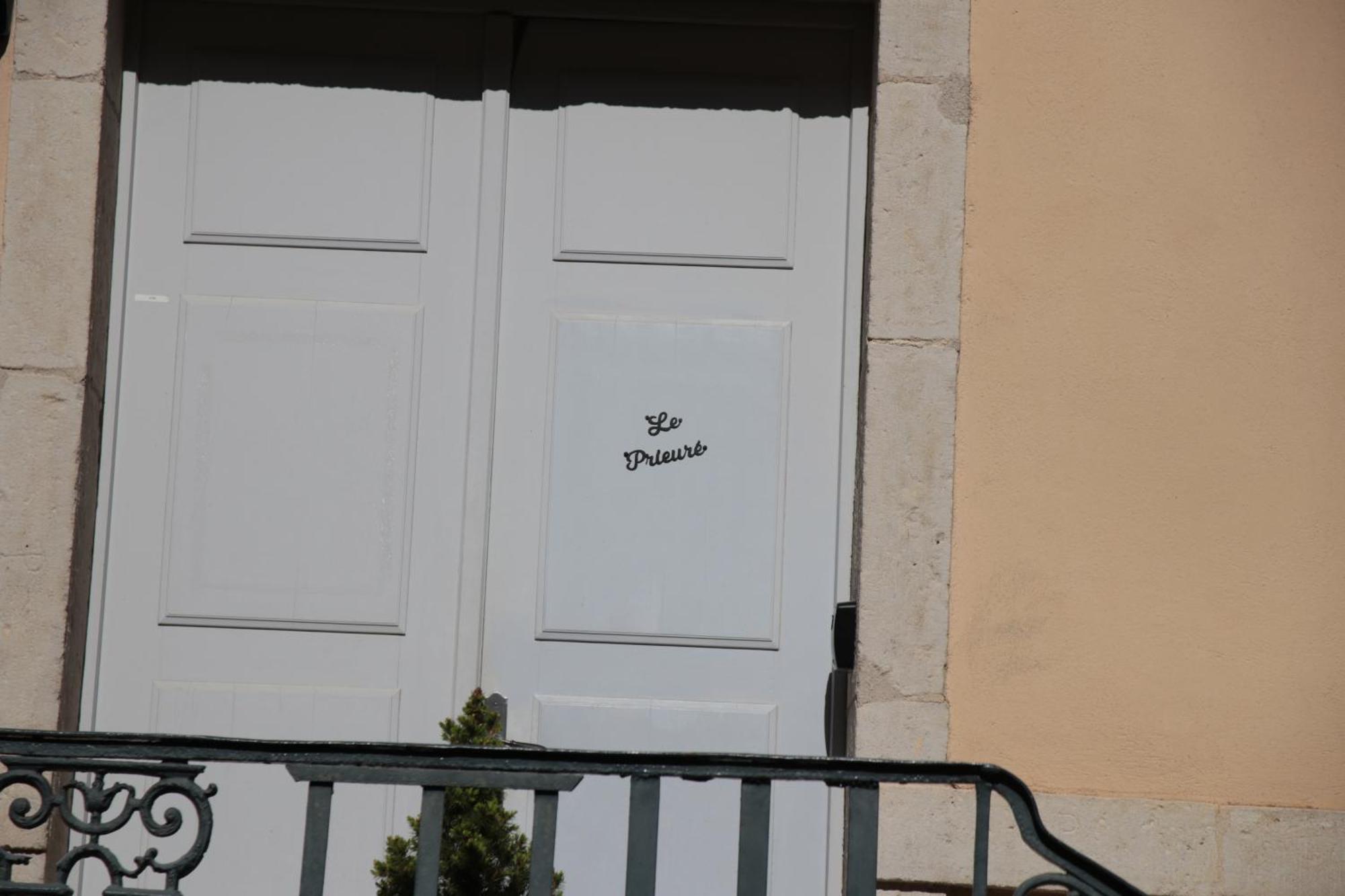 Le Prieure Apartment Dole Luaran gambar